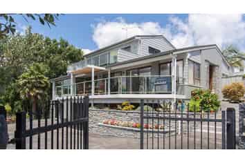 17A Sea View Terrace, Cockle Bay