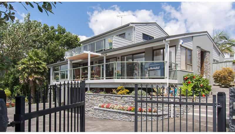 17A Sea View Terrace, Cockle Bay