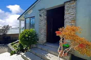 17A Sea View Terrace, Cockle Bay