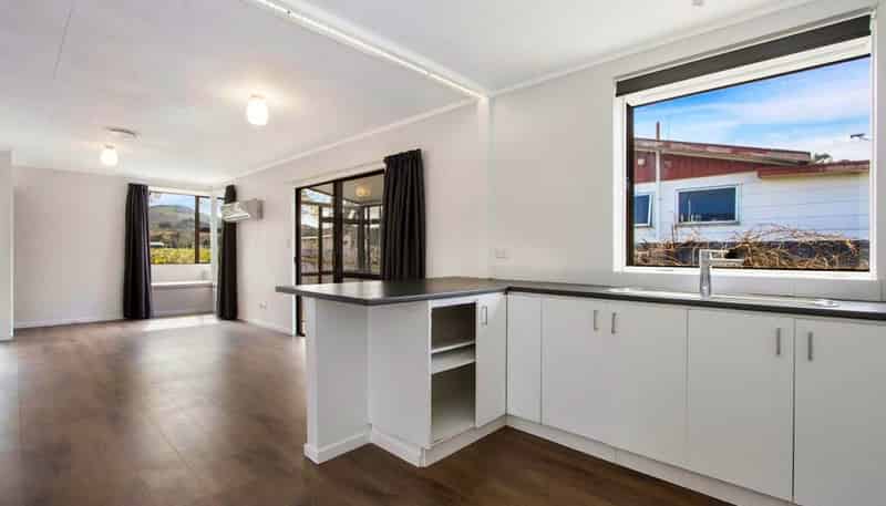 B/2 Baker Street, Waihi