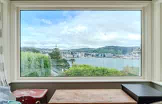 60 The Crescent, Roseneath