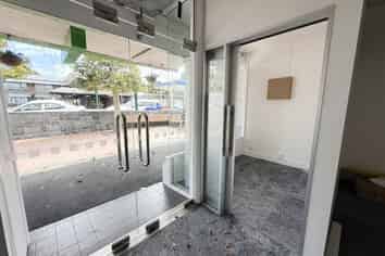 RETAIL OPPORTUNITY IN TITIRANGI VILLAGE
