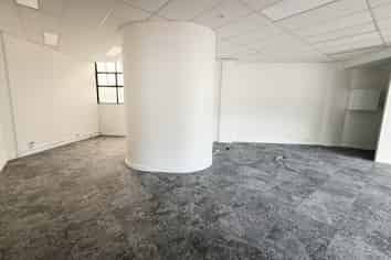 RETAIL OPPORTUNITY IN TITIRANGI VILLAGE
