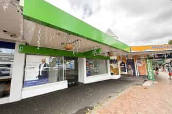 RETAIL OPPORTUNITY IN TITIRANGI VILLAGE
