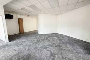 RETAIL OPPORTUNITY IN TITIRANGI VILLAGE
