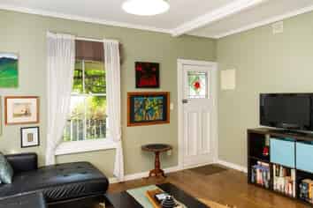 2 Paradise Road, Napier South