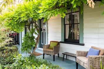 2 Paradise Road, Napier South