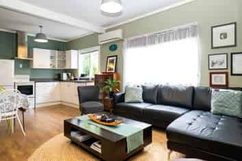 2 Paradise Road, Napier South