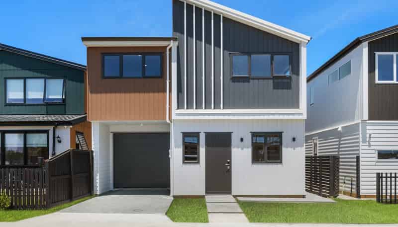 10 Longview Oak Lane, Rosehill