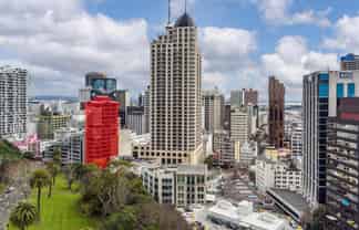 CITY CENTRE - OFFICES ON ALBERT PARK
