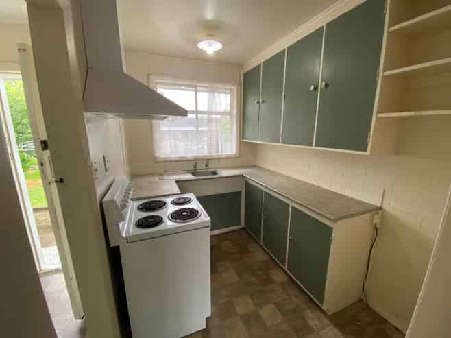 12b Kowhai Street, Hamilton Lake