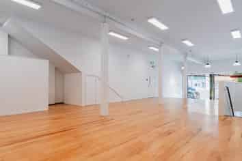 Modern Ground Floor & Mezzanine Space on Howe Street
