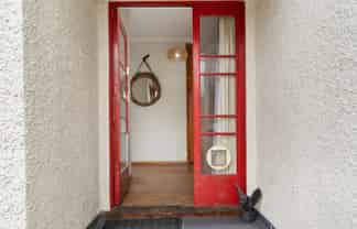 204 High Street South, Carterton