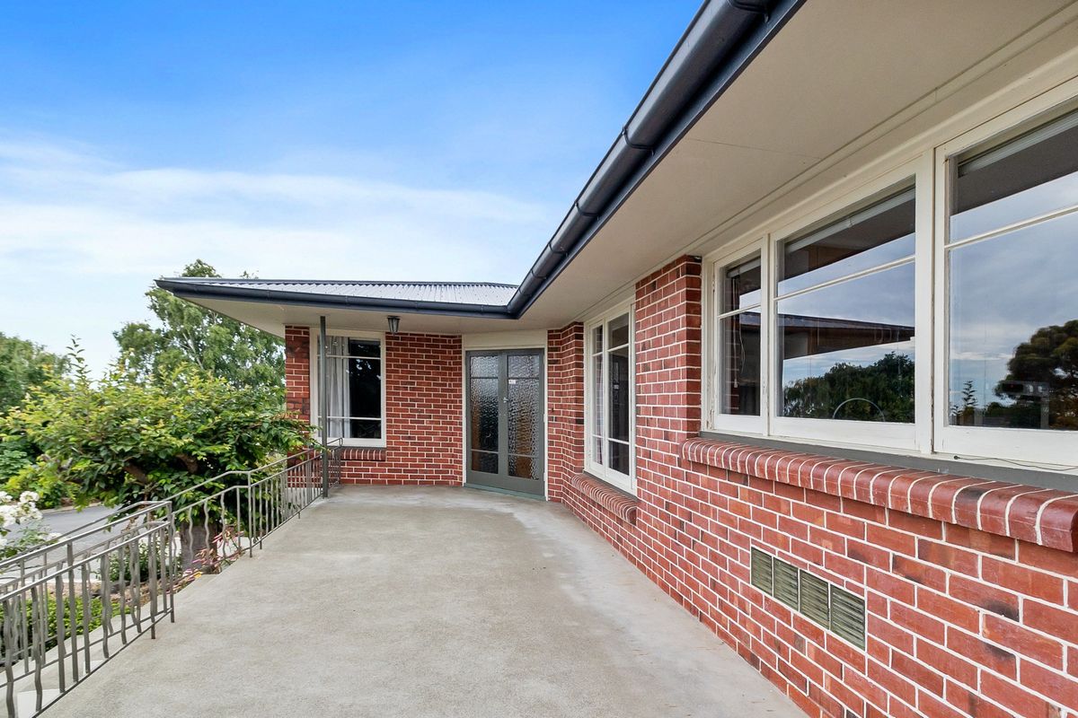 Lifestyle on the edge of town! – pohled 4