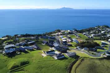 7 Aquarius Lane, Langs Beach