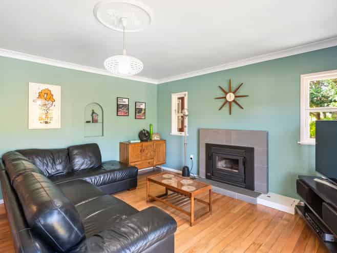 25 Glen Road, Raumati South