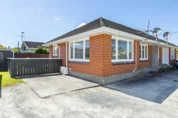 3/51a Pine Avenue, Ebdentown