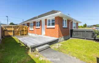 3/51a Pine Avenue, Ebdentown