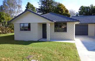 2/206 Te Kowhai Road, Burbush