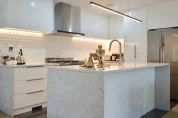 Kitchen Design & Install Franchise $260k Earnings