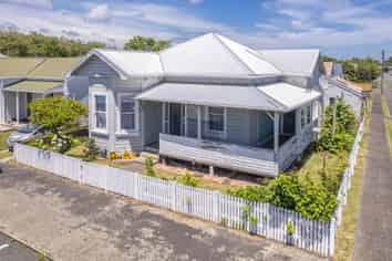 7 Barrack Street, Whanganui Central