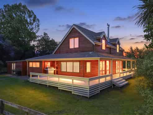 25 Cookson Road, Tikitere