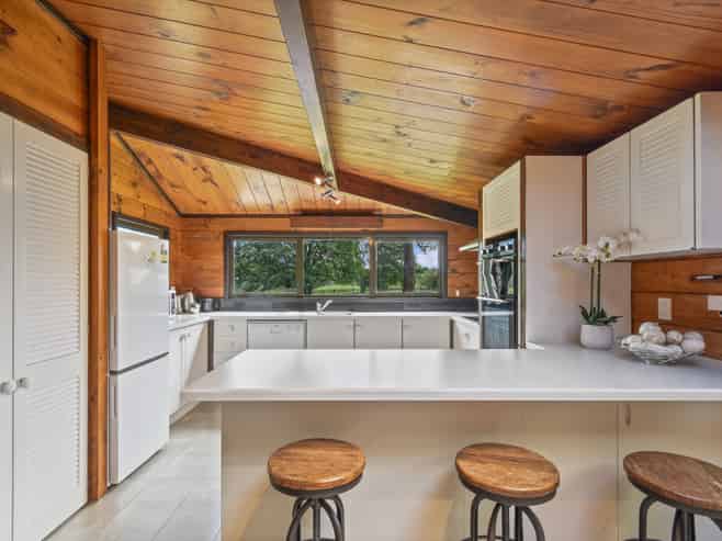 25 Cookson Road, Tikitere