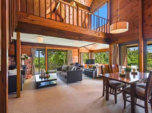 25 Cookson Road, Tikitere