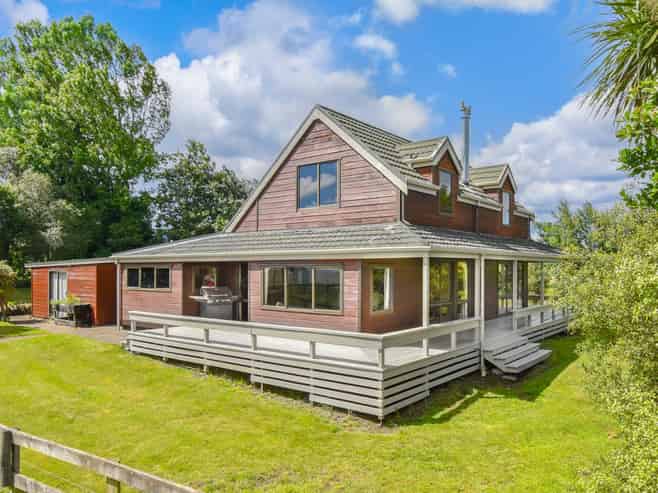 25 Cookson Road, Tikitere