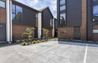 5/228  Blenheim Road , Riccarton