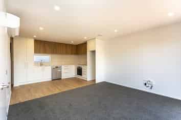 5/228  Blenheim Road , Riccarton