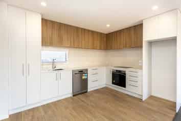 5/228  Blenheim Road , Riccarton