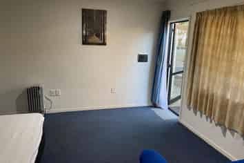 8/22 Mt Edgcumbe Street, Othello House, New Plymouth