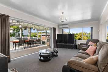 8 Moa Place, ONERAHI