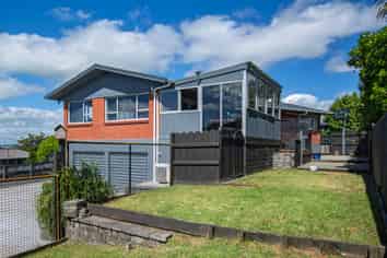 8 Moa Place, ONERAHI