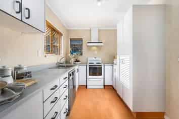 16 South Street, Feilding