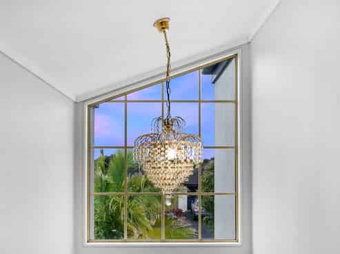 8 McKittrick Avenue, Flat Bush