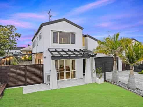 8 McKittrick Avenue, Flat Bush