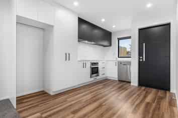 54C Mako Mako Road, Levin