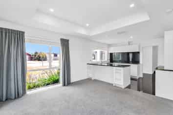 11 Palladio Avenue, LEESTON