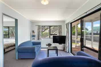 112 Hampton Road, Whangamata