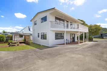 112 Hampton Road, Whangamata