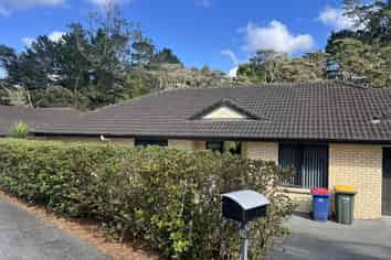 38 Lomas Way, Albany