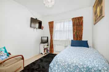 11 Wainuiomata Road, Wainuiomata