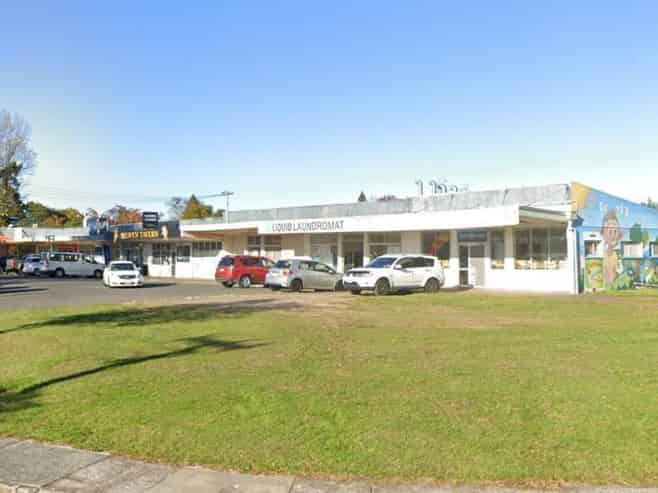 Compact retail in suburban shopping centre
