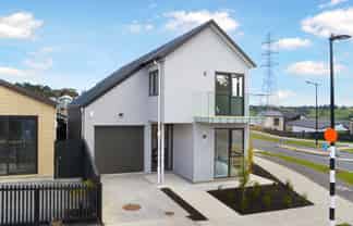 37 Paretao Street, Massey