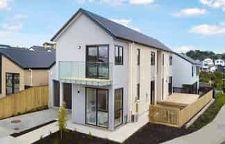 37 Paretao Street, Massey