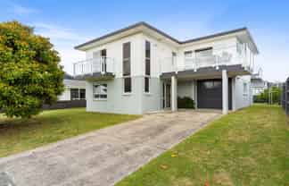 107 Rangi Avenue, Whangamata