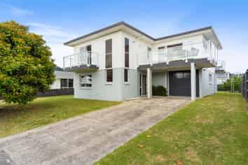 107 Rangi Avenue, Whangamata