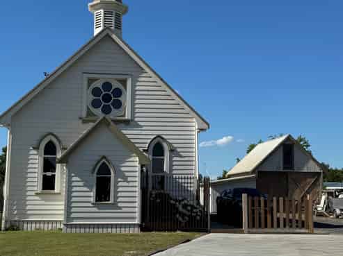 WORK AND LIVE/INVESTMENT OPPORTUNITY